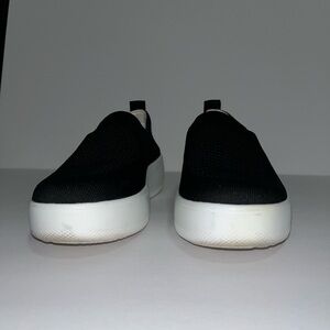 Traq by Alegria Black Knit Slip-On Sneakers with White Sole